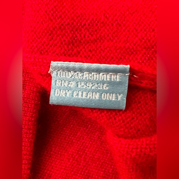 J. Mclaughlin Red Turtleneck Sweater 100% Cashmere Soft Classic S - Picture 5 of 7